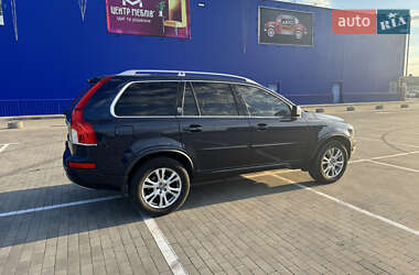 Позашляховик / Кросовер Volvo XC90 2013 в 