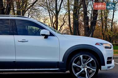 Внедорожник / Кроссовер Volvo XC90 2015 в 