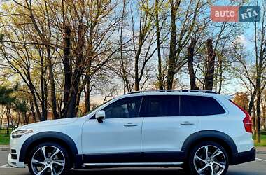 Внедорожник / Кроссовер Volvo XC90 2015 в 