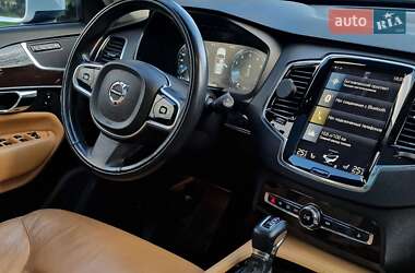 Внедорожник / Кроссовер Volvo XC90 2015 в 