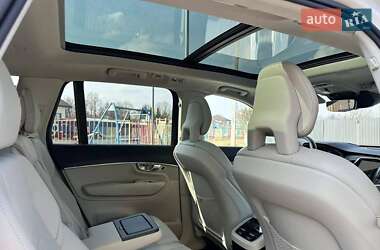 Позашляховик / Кросовер Volvo XC90 2019 в 