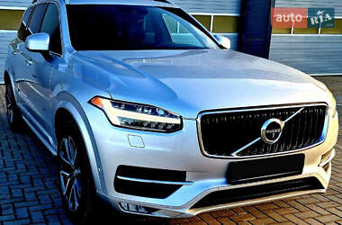 Внедорожник / Кроссовер Volvo XC90 2017 в 