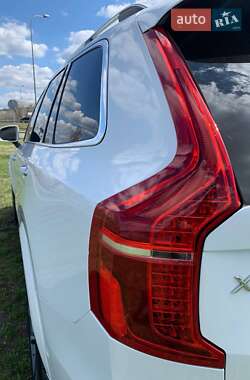 Внедорожник / Кроссовер Volvo XC90 2018 в 