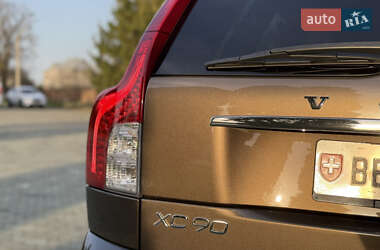 Внедорожник / Кроссовер Volvo XC90 2013 в 
