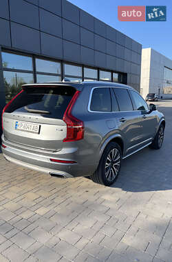 Внедорожник / Кроссовер Volvo XC90 2019 в 