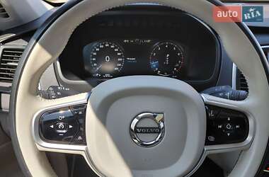 Внедорожник / Кроссовер Volvo XC90 2020 в 