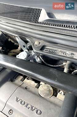 Внедорожник / Кроссовер Volvo XC90 2004 в 