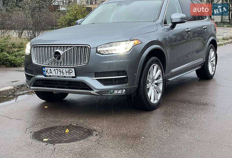 Внедорожник / Кроссовер Volvo XC90 2018 в 