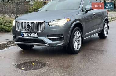 Внедорожник / Кроссовер Volvo XC90 2018 в 