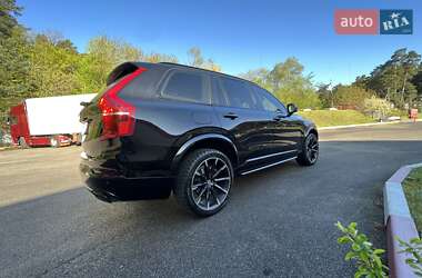 Внедорожник / Кроссовер Volvo XC90 2017 в 