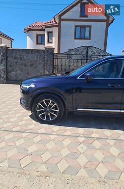 Позашляховик / Кросовер Volvo XC90 2016 в 