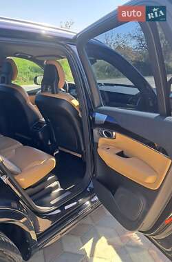 Позашляховик / Кросовер Volvo XC90 2016 в 