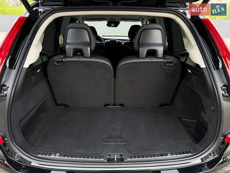 Позашляховик / Кросовер Volvo XC90 2016 в Луцьку