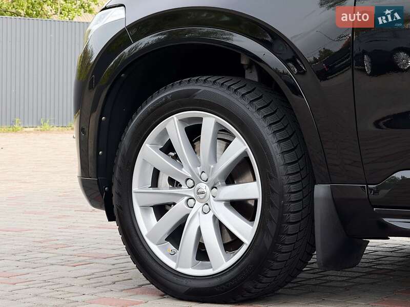 Позашляховик / Кросовер Volvo XC90 2016 в Луцьку