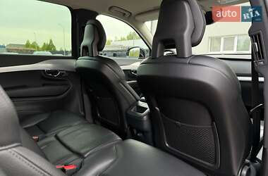 Внедорожник / Кроссовер Volvo XC90 2016 в 