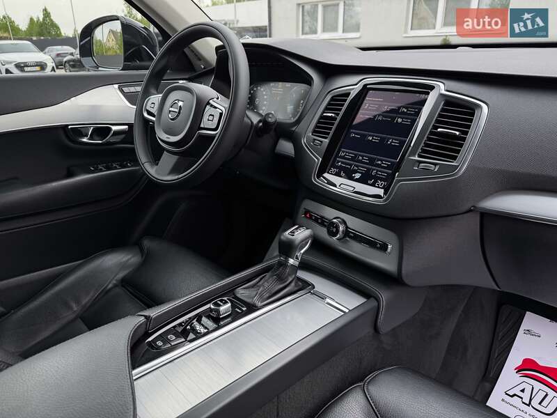 Позашляховик / Кросовер Volvo XC90 2016 в Луцьку