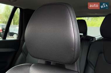 Внедорожник / Кроссовер Volvo XC90 2016 в 