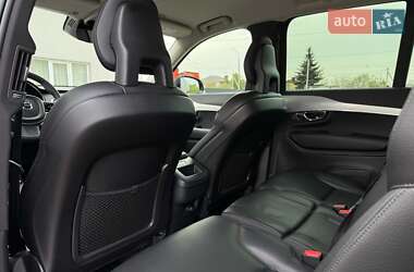 Внедорожник / Кроссовер Volvo XC90 2016 в 