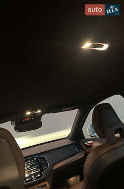 Внедорожник / Кроссовер Volvo XC90 2020 в 