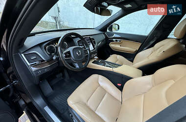 Внедорожник / Кроссовер Volvo XC90 2015 в 