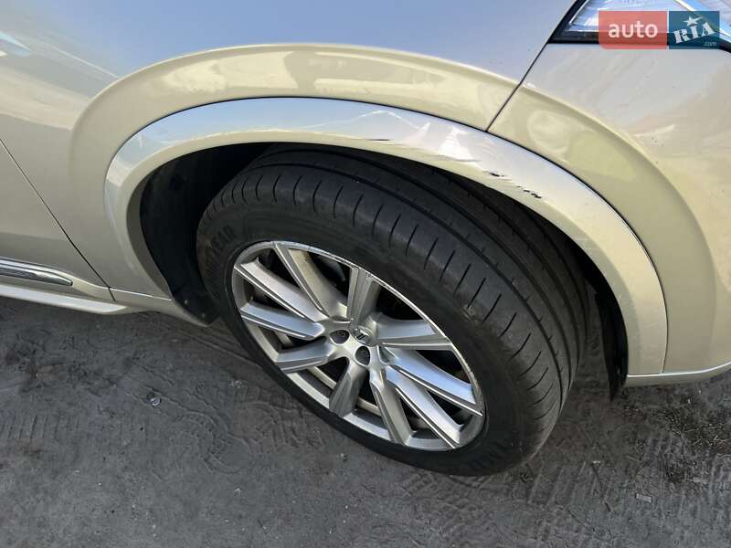 Внедорожник / Кроссовер Volvo XC90 2015 в Киеве фото 5 Внедорожник / Кроссовер Volvo XC90 2015 в Киеве