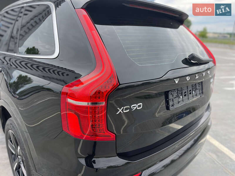 Внедорожник / Кроссовер Volvo XC90 2022 в Киеве