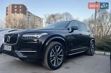Внедорожник / Кроссовер Volvo XC90 2018 в 
