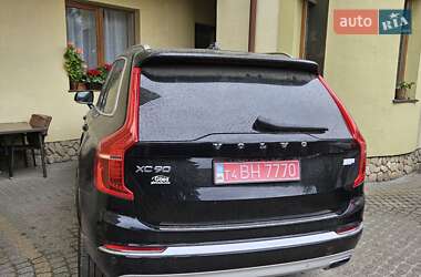 Позашляховик / Кросовер Volvo XC90 2021 в 