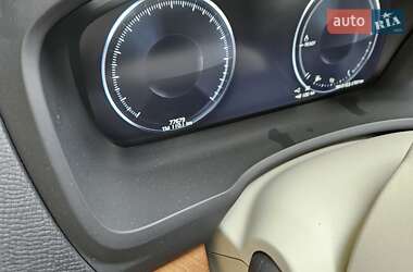 Позашляховик / Кросовер Volvo XC90 2021 в 