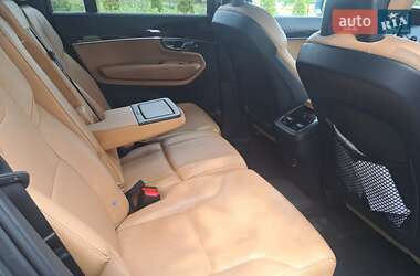 Позашляховик / Кросовер Volvo XC90 2017 в 