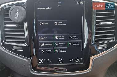 Позашляховик / Кросовер Volvo XC90 2017 в 