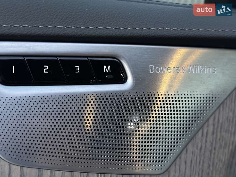 Позашляховик / Кросовер Volvo XC90 2021 в Києві