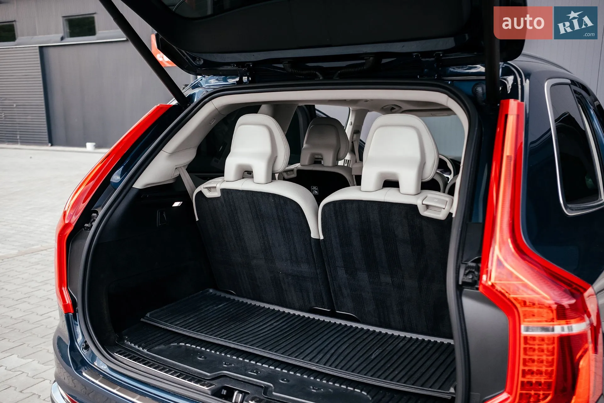 2022 Volvo XC90 - мініатюра 30
