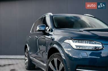 Внедорожник / Кроссовер Volvo XC90 2022 в 