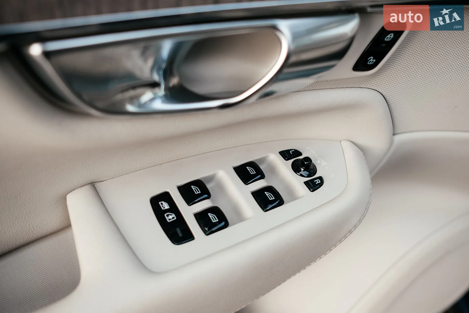 2022 Volvo XC90 - мініатюра 40