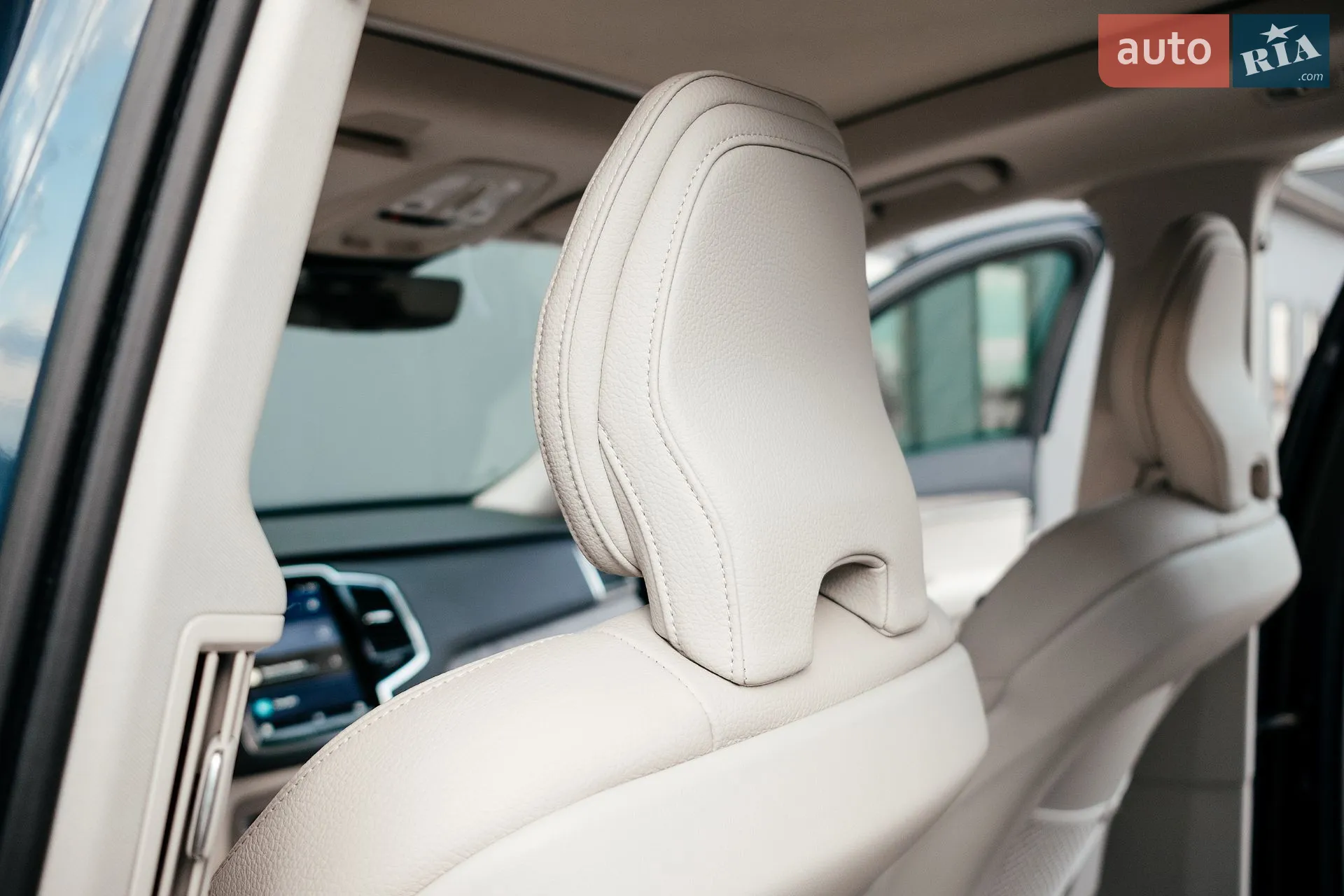 2022 Volvo XC90 - мініатюра 174