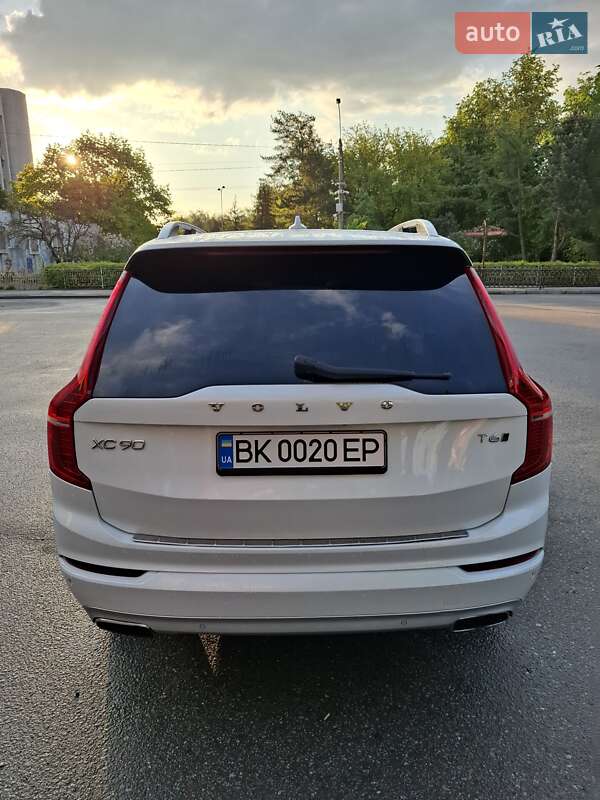 Позашляховик / Кросовер Volvo XC90 2016 в Рівному