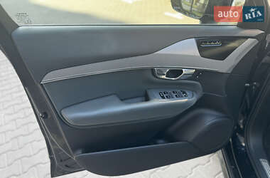 Внедорожник / Кроссовер Volvo XC90 2019 в 