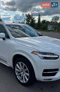 Внедорожник / Кроссовер Volvo XC90 2016 в 