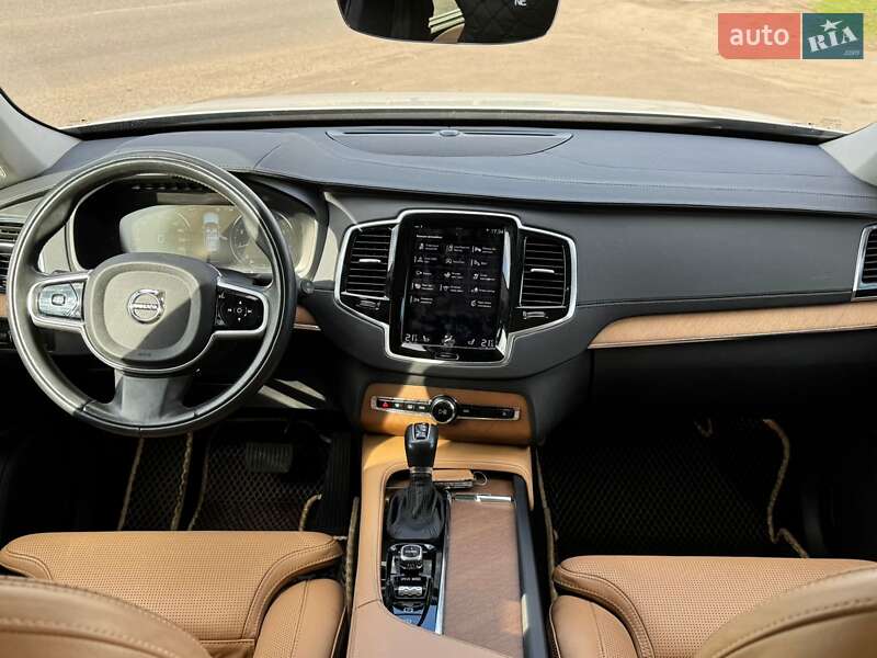 Внедорожник / Кроссовер Volvo XC90 2016 в Ахтырке