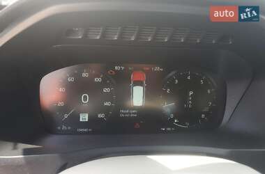 Внедорожник / Кроссовер Volvo XC90 2015 в 