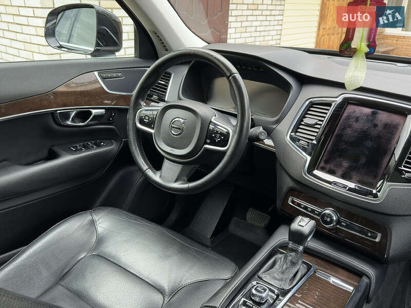 Внедорожник / Кроссовер Volvo XC90 2016 в Перегинском