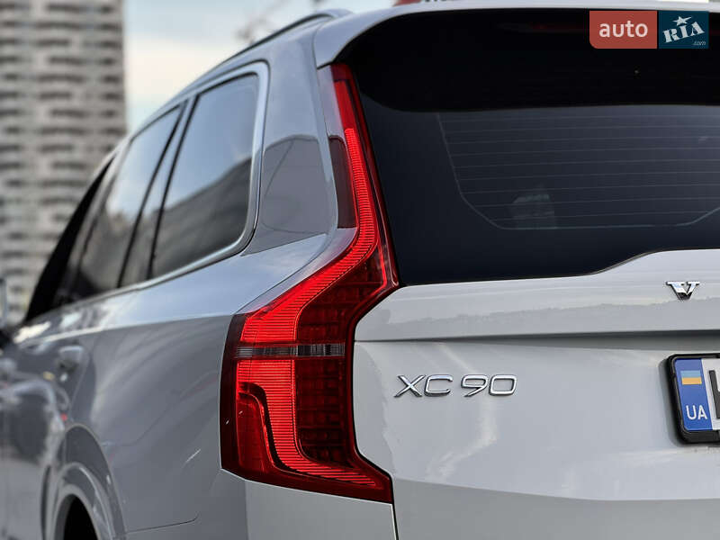 Позашляховик / Кросовер Volvo XC90 2019 в Києві