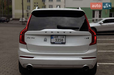 Позашляховик / Кросовер Volvo XC90 2019 в 
