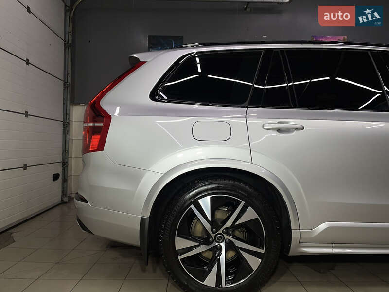 Внедорожник / Кроссовер Volvo XC90 2020 в Киеве фото 14 Внедорожник / Кроссовер Volvo XC90 2020 в Киеве