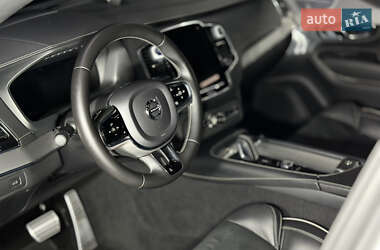 Позашляховик / Кросовер Volvo XC90 2020 в 