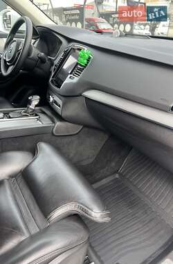 Внедорожник / Кроссовер Volvo XC90 2015 в 