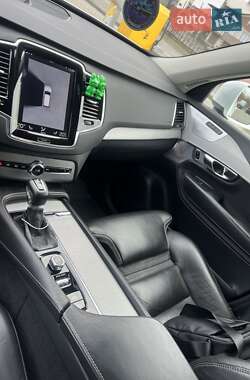 Внедорожник / Кроссовер Volvo XC90 2015 в 