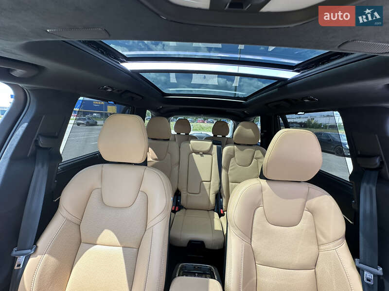 Внедорожник / Кроссовер Volvo XC90 2024 в Ужгороде