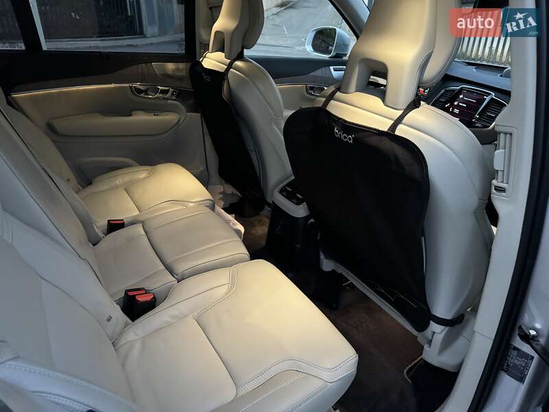 Позашляховик / Кросовер Volvo XC90 2021 в Києві